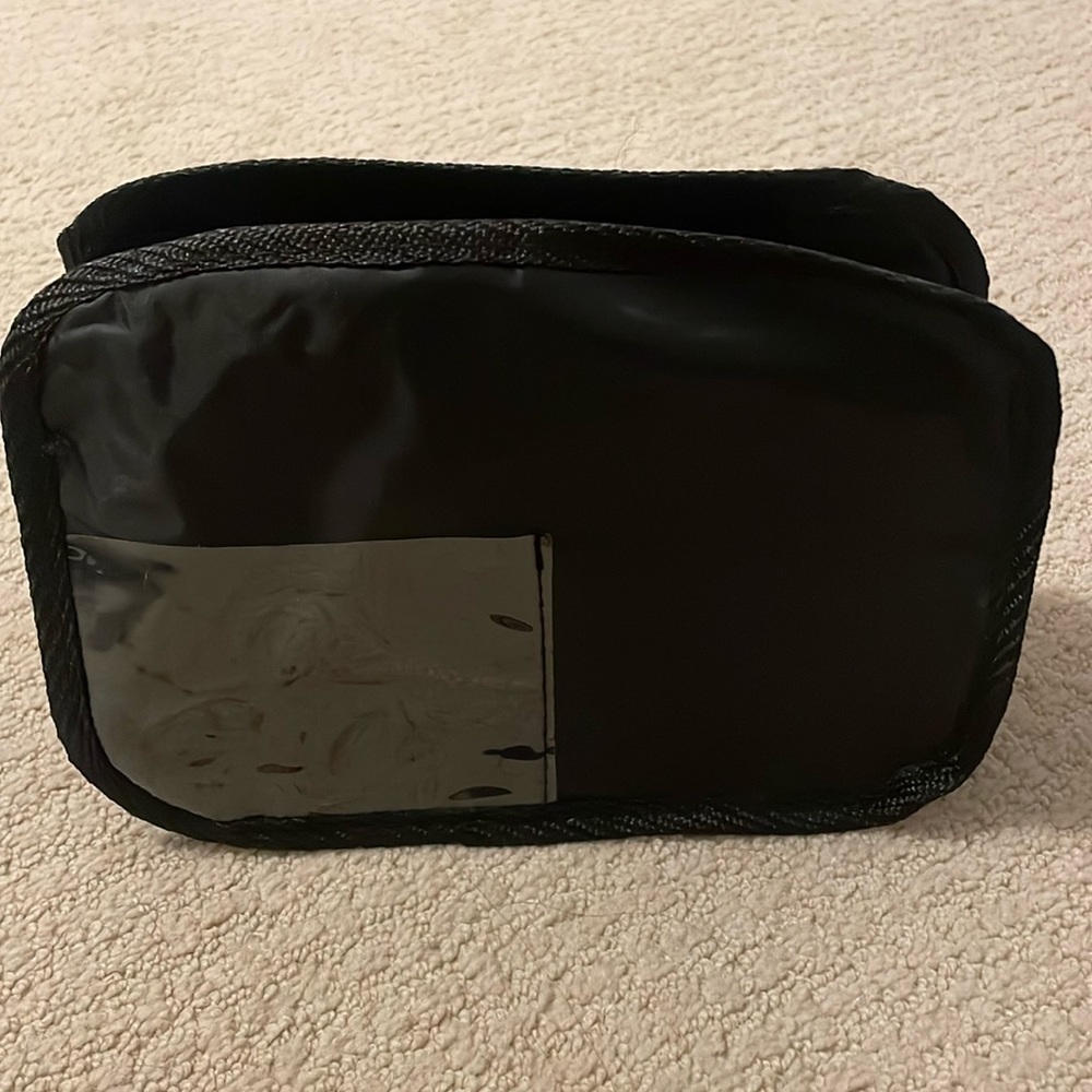 NWOT: Toiletry Bag NEW